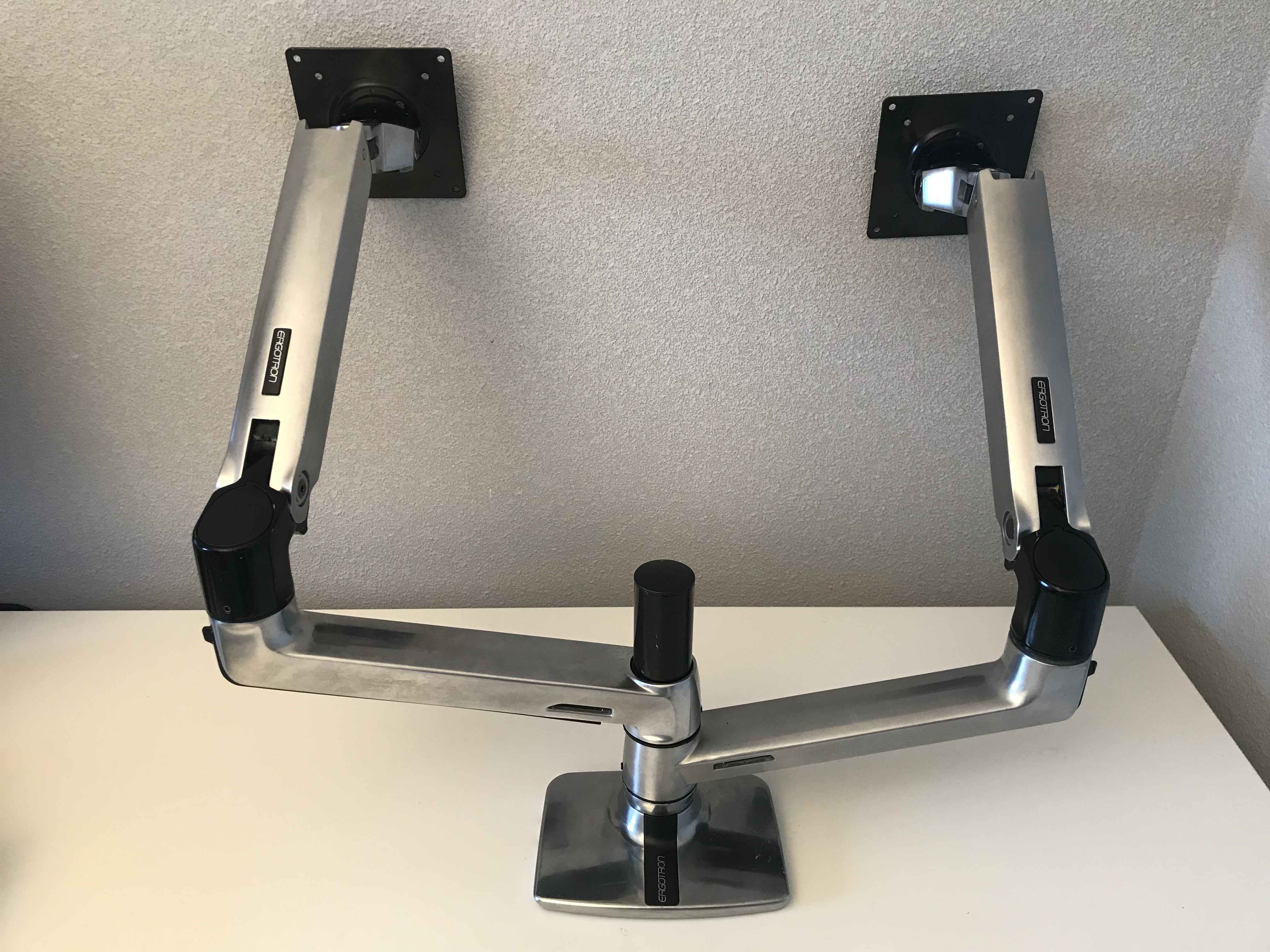 Ergotron LX - Dual Stack Monitor Tisch Halterung 45-248-026 REFURBISHED - Bild 3 von 10
